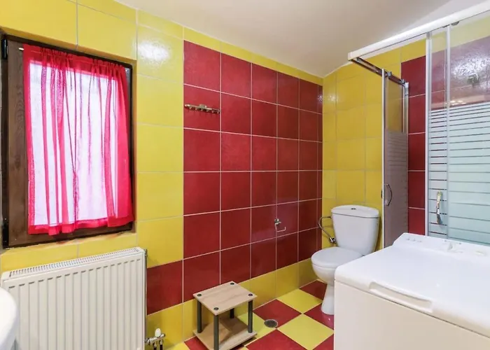 Arcadia Getaway - Sani 11