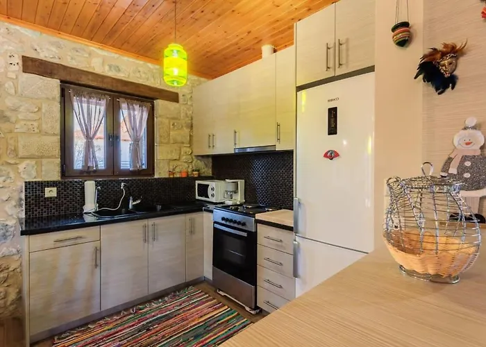 Arcadia Getaway - Sani 11 Apartment Levidhion