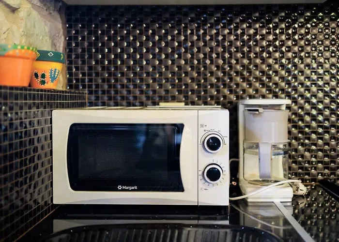 Arcadia Getaway - Sani 11