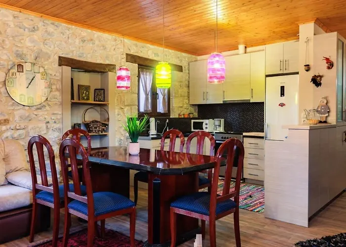 Arcadia Getaway - Sani 11 Levídhion